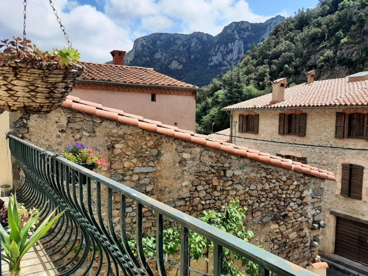Les Chambres Chouettes Villefranche-de-Conflent Exterior photo